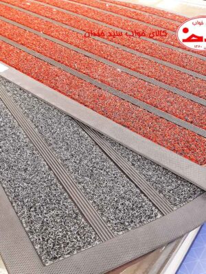 پادری نیم دایره لاستیکی راه راه