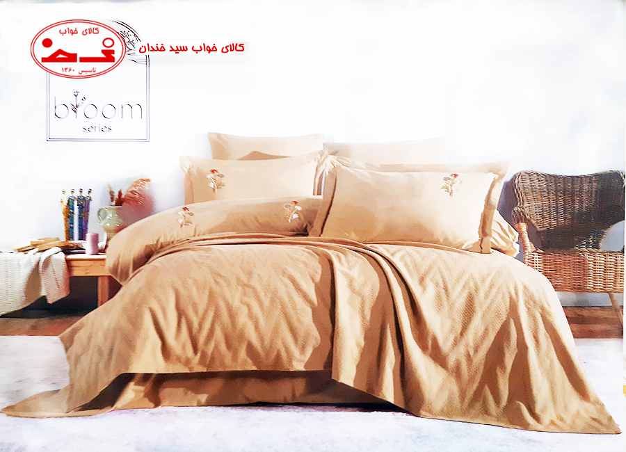 ست کاور لحاف دونفره خارجی گلدوزی شده ست کاور لحاف دونفره خارجی گلدوزی شده